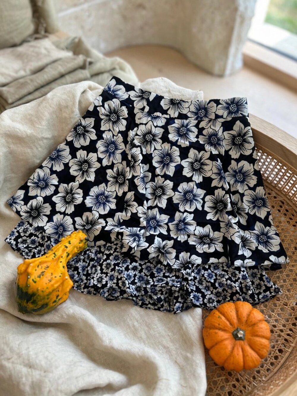 Kate Spade New York Black Floral Skirt 2